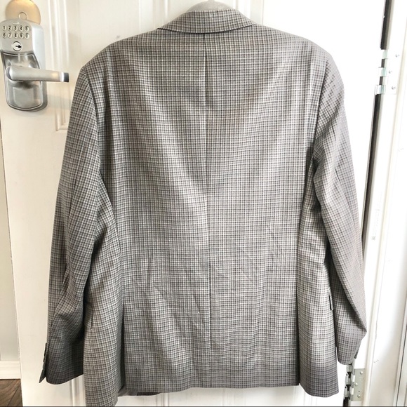 Hart Schafner Marx mens’ plaid suit jacket. - Picture 9 of 12